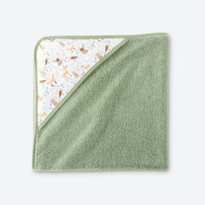 079ef9f20800148fc7fe13a66a51cc7deed5861a.jpg Norwex Kids Hooded Towel - sage with woodland hood