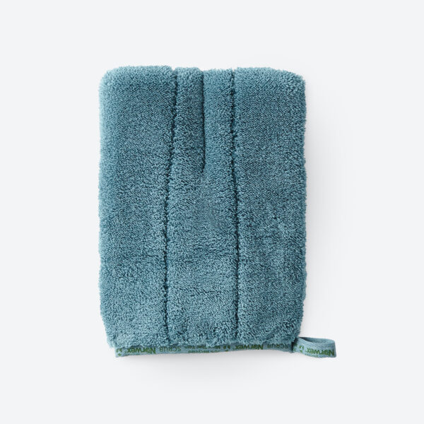 098a5ad9f0f80e247a08304a5320e6000f248cd8.jpg Norwex Bathroom Scrub Mitt - teal
