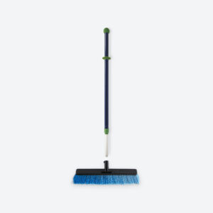0a680202107cfd248138966fb9dfb6a0443624ad.jpg Norwex Outdoor Broom System - blue/green