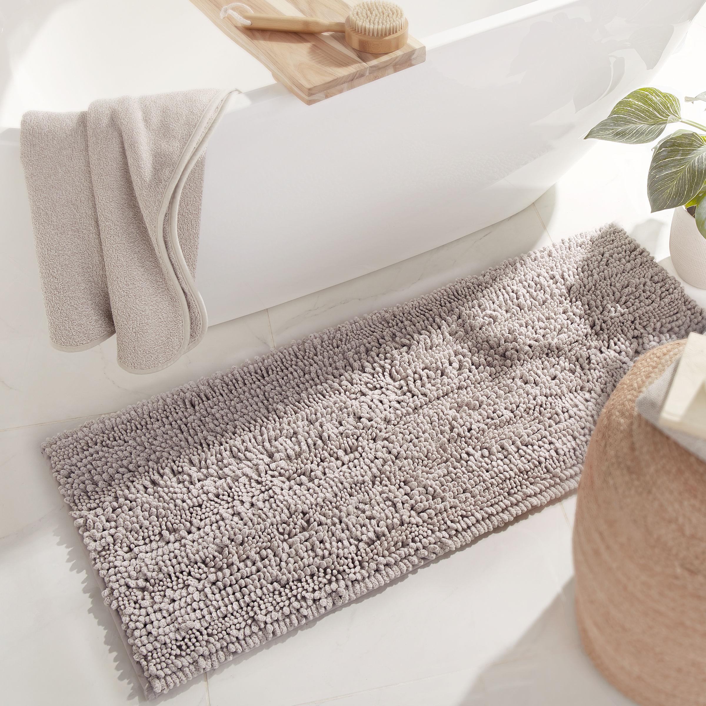 0ed34951f3762441386312bf4ad336796bfed88c.jpg Norwex Chenille Runner and Floor Mat Set - heathered oatmeal