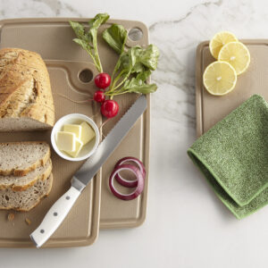 118daf8ef8d6cc7434e806d4a459271050974190.jpg Norwex Cutting Board Set