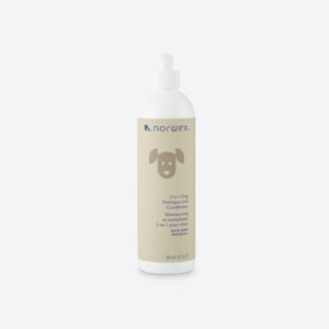Norwex 2-in-1 Dog Shampoo and Conditioner, royal berry - with Pull Cap