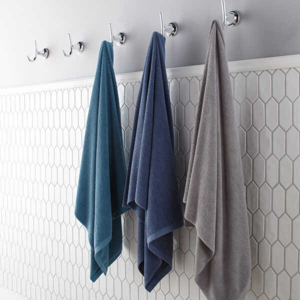 1da2c3702c520959d6432c73450103465aa45cac.jpg Norwex Bath Towel - teal