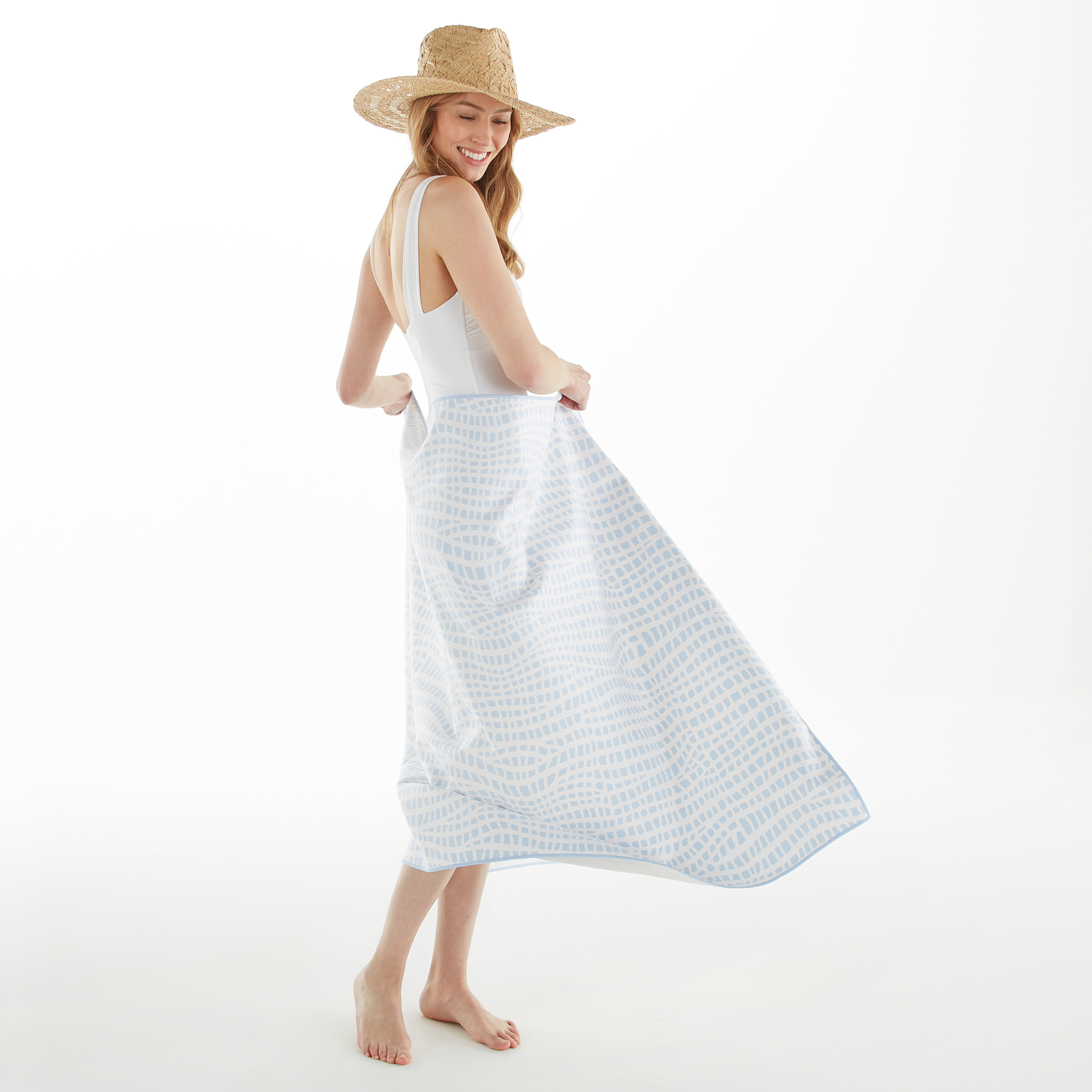 377b7539cd94144bb586cf3d26df145864cd31fe.jpg Norwex Beach Towel and Carrying Pouch, water tile - water tile