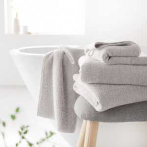 Norwex Lyocell Microfiber Plush Towel Set - heathered oatmeal