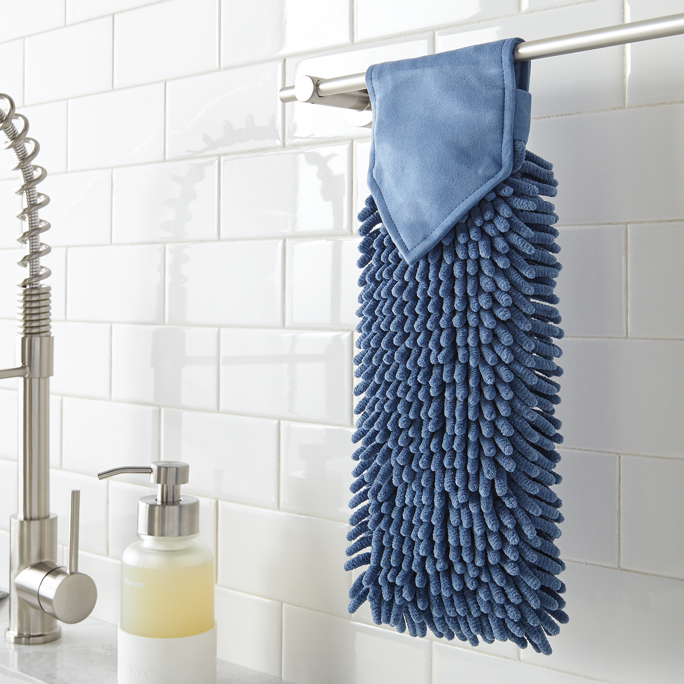 3b56911e6c5b5fa177e2b92801d618ede41834c0.jpg Norwex Chenille Hand Towel - denim