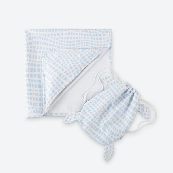 4ba35f56c978880cc230f7dd37a934cb3749dcdd.jpg Norwex Kids Hooded Beach Towel with Drawstring Bag - turtle