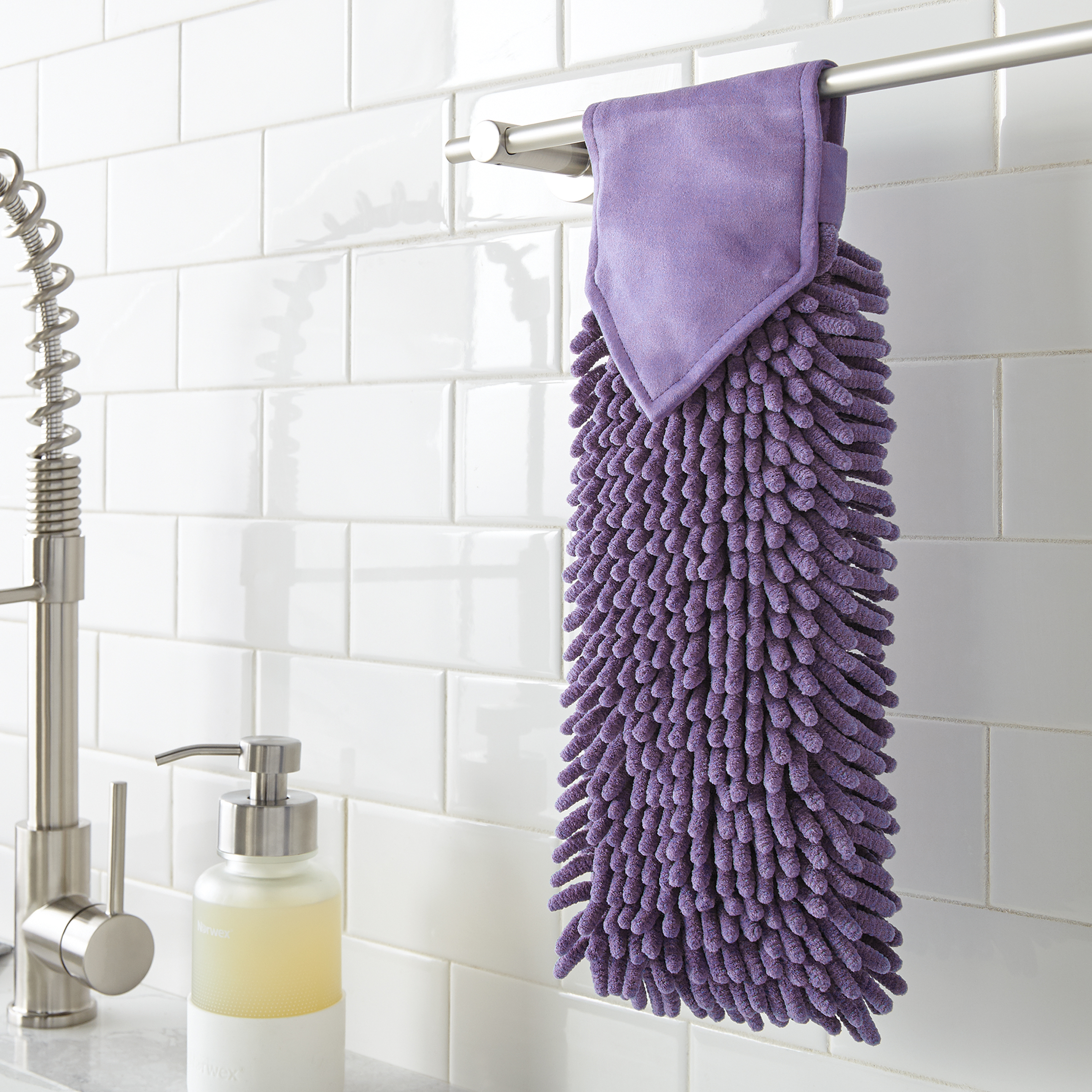 4d5c4231e52268e391b4c84d3451029288143ded.jpg Norwex Chenille Hand Towel - eggplant