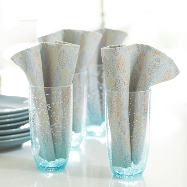 52d1432e1e72ec057d8d65479684d9cafda2e53e.jpg Norwex Norwex Napkins - leaves