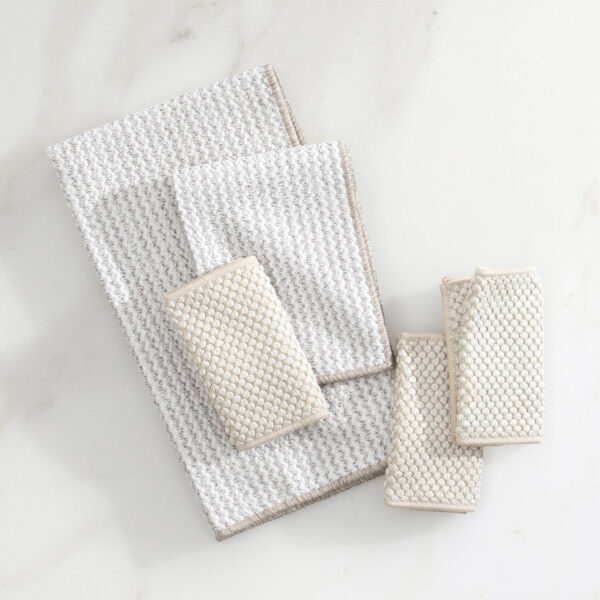 5b64d40fe1137221249512dcd75fab1a2d4be69b.jpg Norwex Kitchen & Counter Set - heathered oatmeal/vanilla