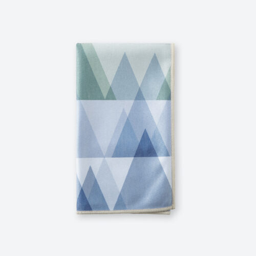 67fe24b72fd348dd097c536146e42d0498443ad7.jpg Norwex Window Cloth - mountains