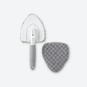 6c1918bf7f389dcf0f8304a41bd3dd5fef1a8fad.jpg Norwex Hand-Held Tub and Tile Cleaning Set