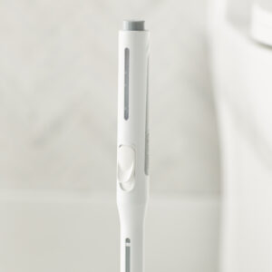 6c77663f2facca19838e62e3574e9384e530478b.jpg Norwex Cleaner-Dispensing Toilet Brush