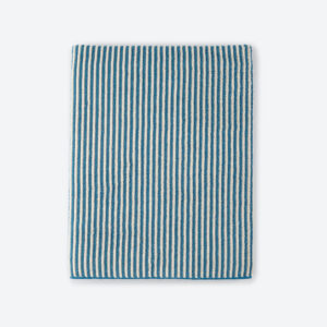 726507f419db386009d28d629cf11595841cb696.jpg Norwex Bath Towel - teal/vanilla stripes