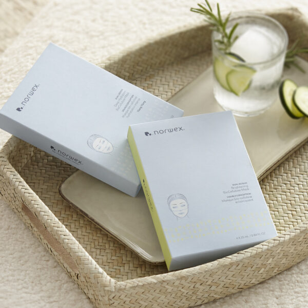 800adc3257f315ce8935d71dc3dfb7cbe2d43bc7.jpg Norwex BioCellulose Mask Set