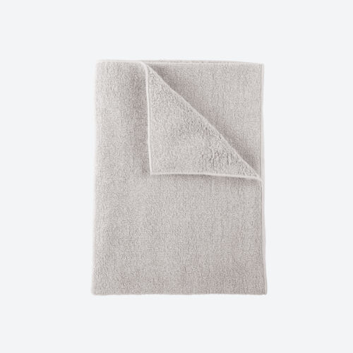8842b93a99d2ea7da005bf12876547276d6a0037.jpg Norwex Lyocell Microfiber Plush Bath Towel - heathered oatmeal