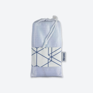9d7a21e03a3be2c9becea4b6f3bdff29cb1054cd.jpg Norwex Beach Towel and Carrying Pouch - wave/geo