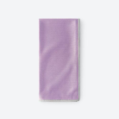 b4e61244bd6c48062b4fe6fd0268339866fd31b7.jpg Norwex Window Cloth - amethyst with graphite trim