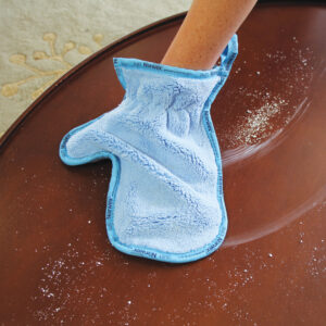 be62d96297691e0be291e283c6aaf78c5713b15f.jpg Norwex Dusting Mitt - blue