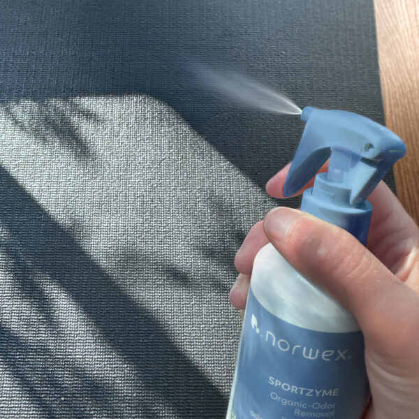 d66b610605585403e56f57b58b302396ecd06eee.jpg Norwex Sportzyme - with Mini Trigger