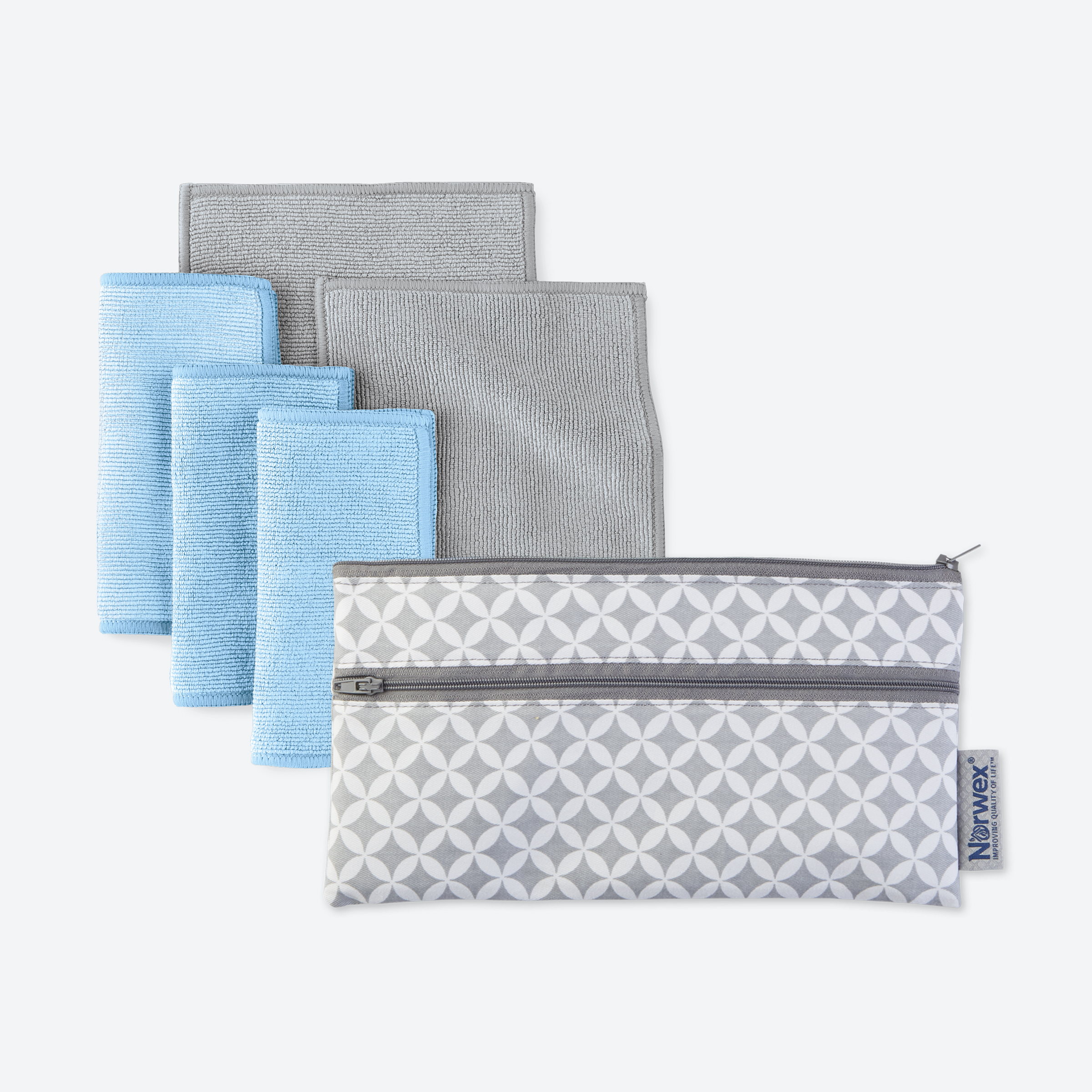 d9338544a22a41cd778423b4804a653fa38cfa60.jpg Norwex Travel Pack & Bag Set