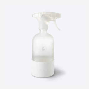 dee63f32203b3d41a34bfa96d51b91ab6d85f8b0.jpg Norwex Forever Bottle with Sprayer - white