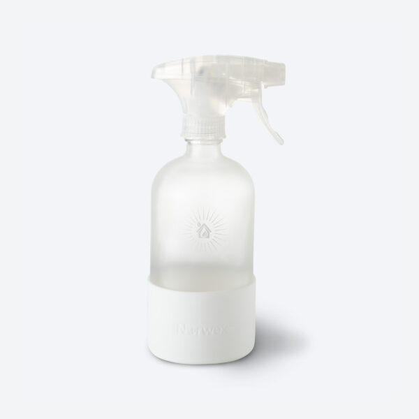 dee63f32203b3d41a34bfa96d51b91ab6d85f8b0.jpg Norwex Forever Bottle with Sprayer - white