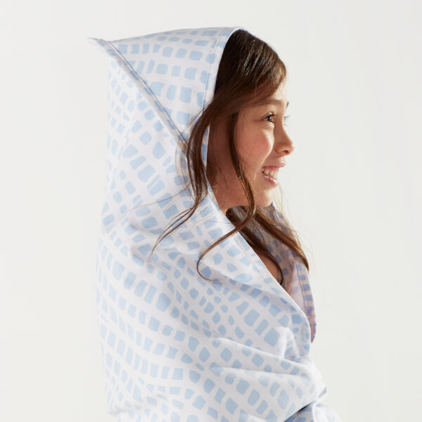 f0ab9eda225437dc8d179d808e5a81c8eaa586f1.jpg Norwex Kids Hooded Beach Towel with Drawstring Bag - turtle