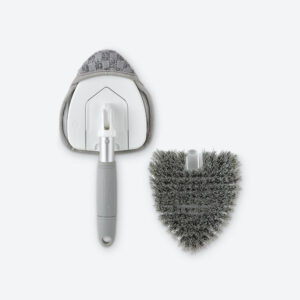fc5b14941831c5aac656a08486c286359f0a091e.jpg Norwex Hand-Held Tub and Tile Cleaning Set