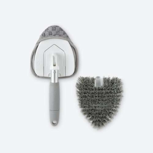 fc5b14941831c5aac656a08486c286359f0a091e.jpg Norwex Hand-Held Tub and Tile Cleaning Set
